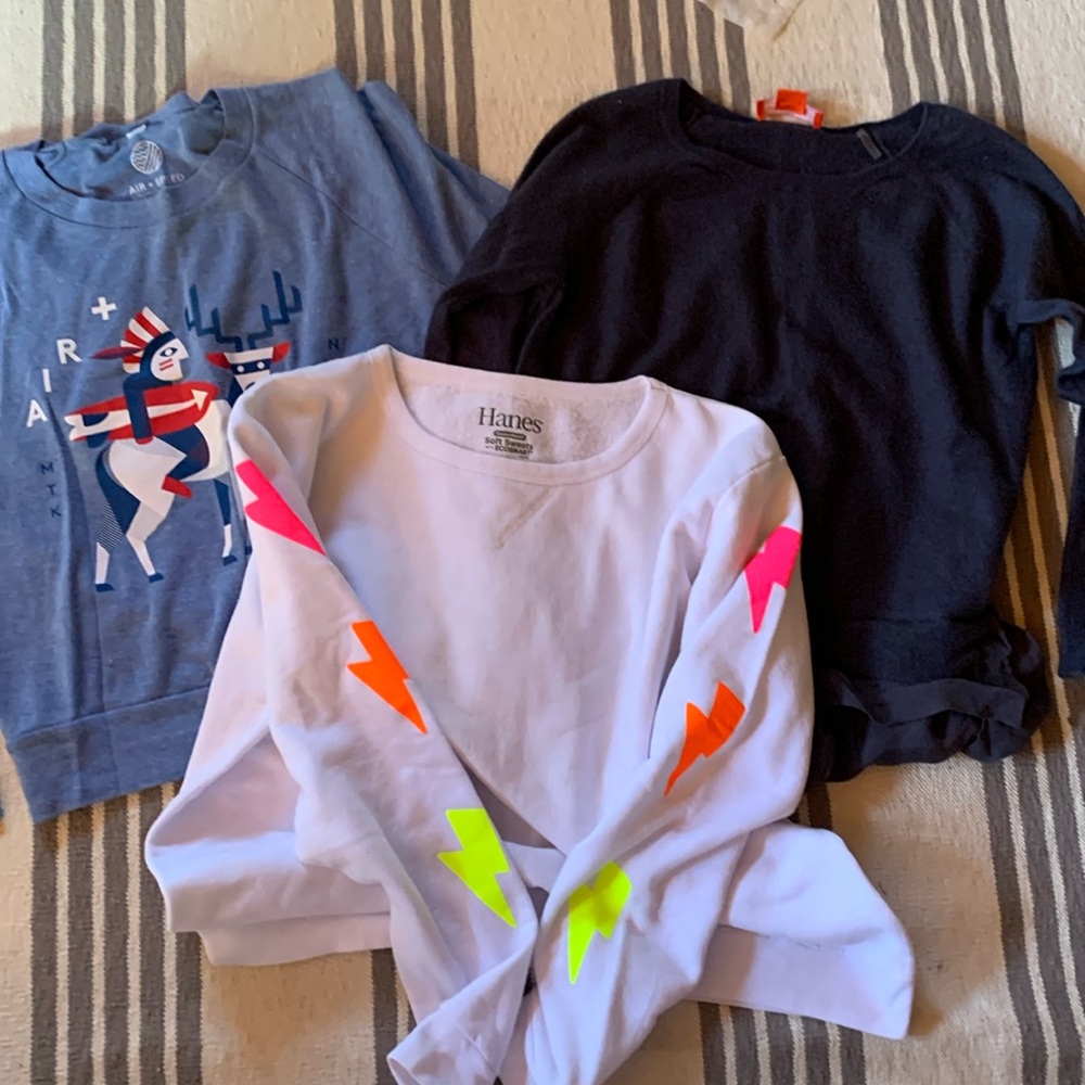 Fall sweater/ sweatshirt lot x 3- small
